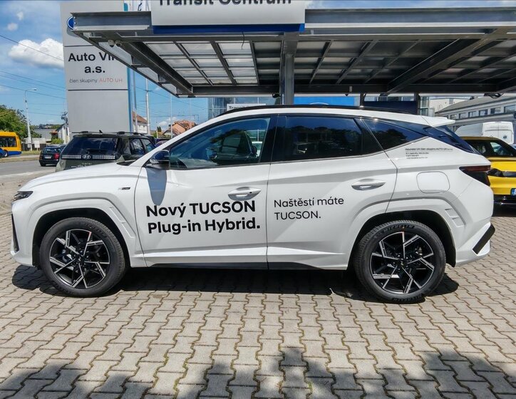 Hyundai Tucson SUV / Terénní 1,6 l 185 kw