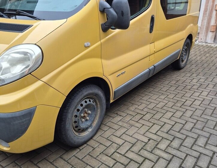 Renault Trafic VAN-Minibus 0,0 107 kw