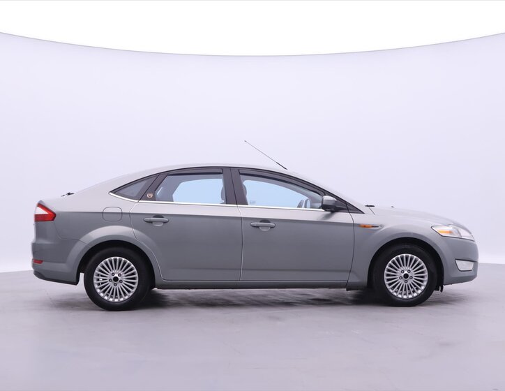 Ford Mondeo Liftback 2,0 l 103 kw