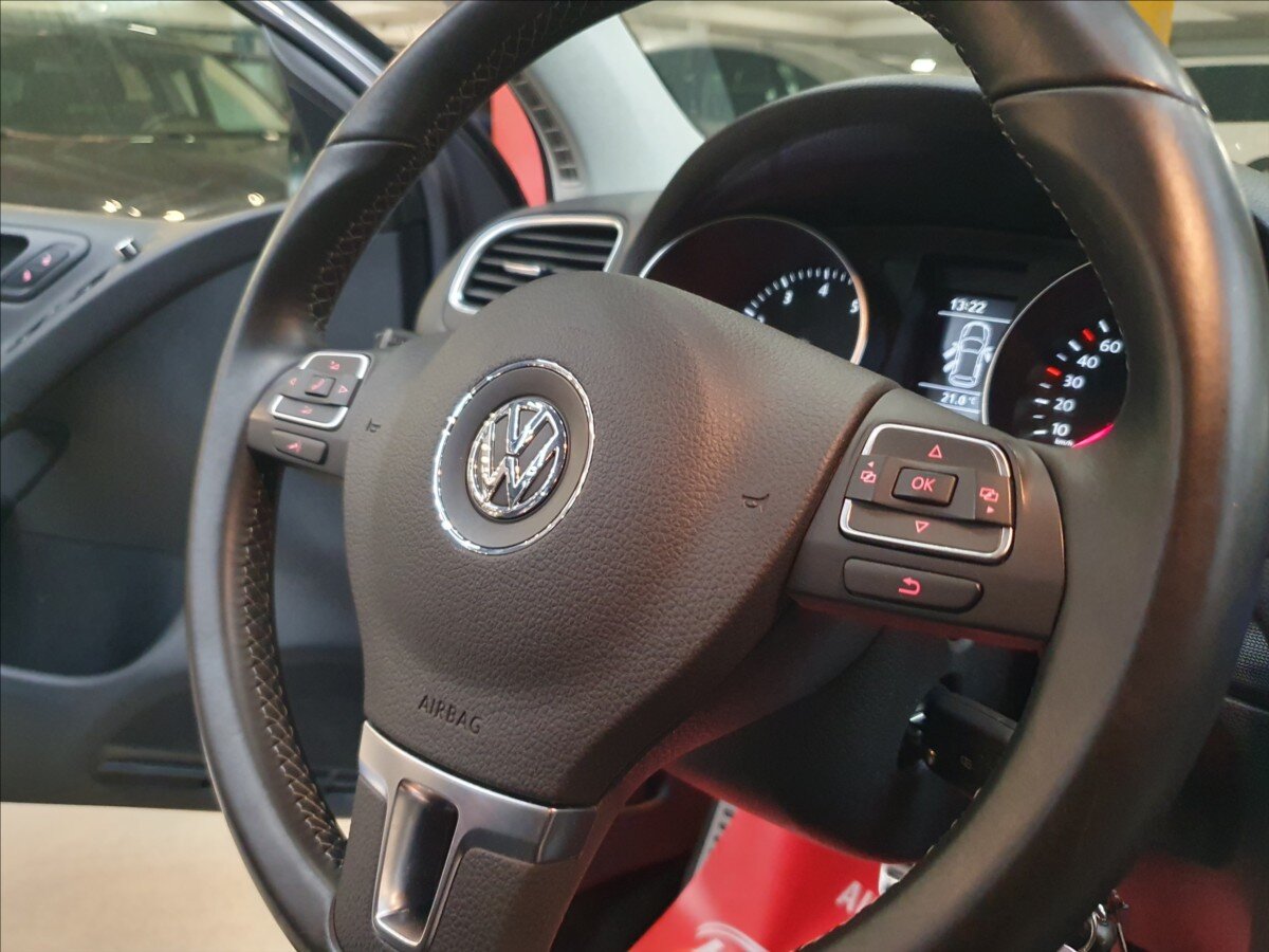 Volkswagen Golf Hatchback 1,2 l 63 kw