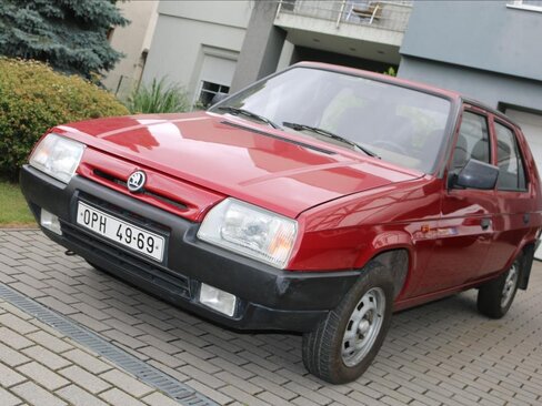 Škoda Favorit Hatchback 1,3 l 43 kw