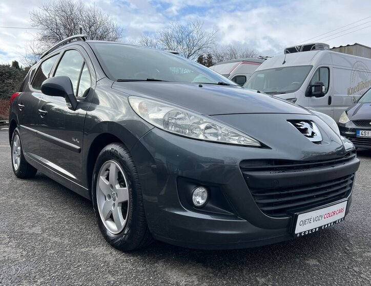 Peugeot 207 Kombi 1,4 l 70 kw