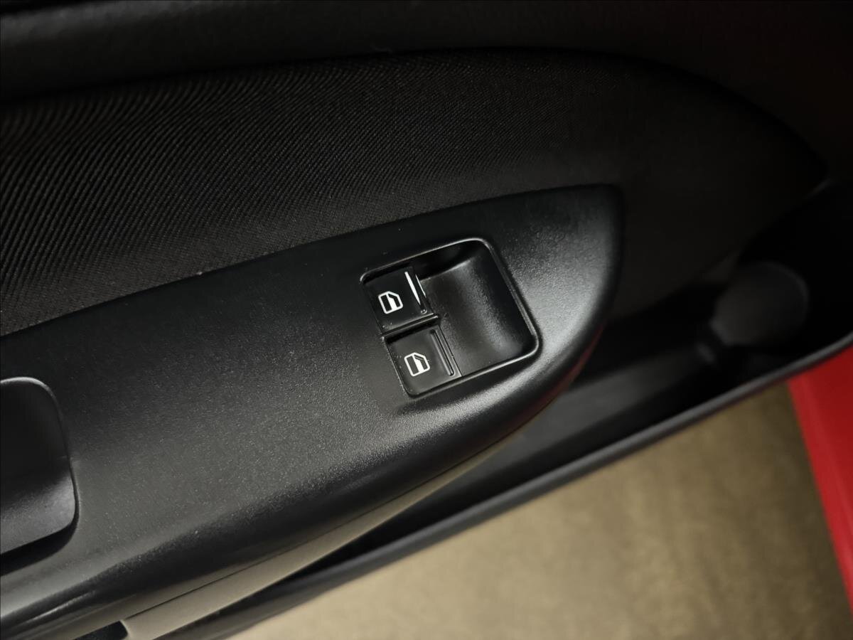 Škoda Octavia Sedan / Limuzína 1,4 l 59 kw