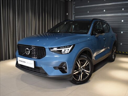 Volvo XC40 SUV 2,0 l 120 kw