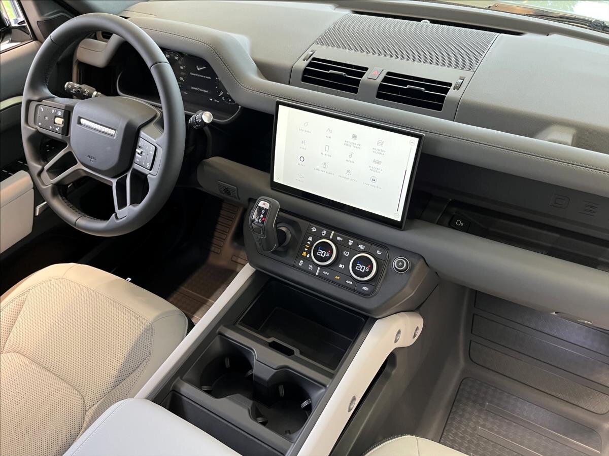 Land Rover Defender SUV 3,0 l 183 kw