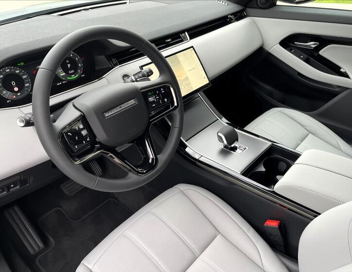 Land Rover Range Rover Evoque 11