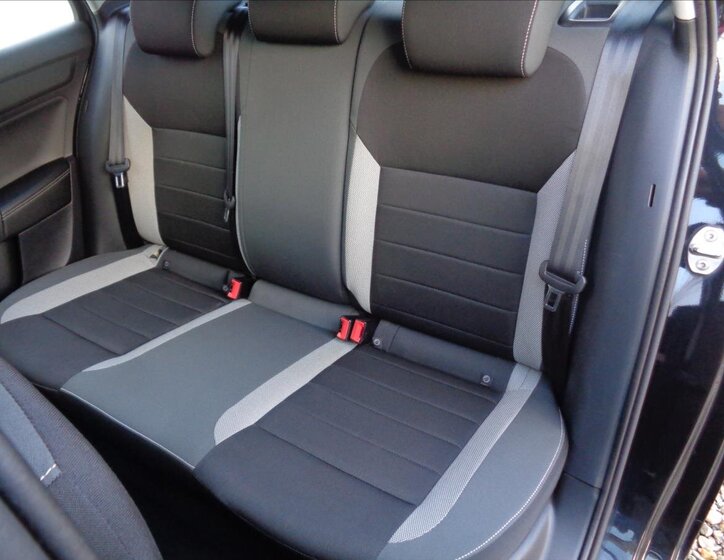 Škoda Rapid Hatchback 1,2 l 66 kw