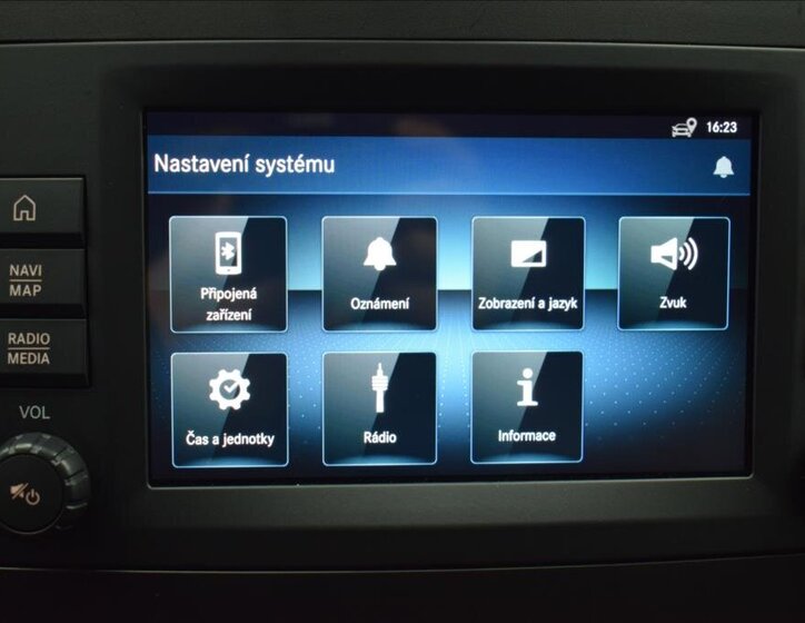 Mercedes-Benz Vito Skříň 2,0 l 120 kw