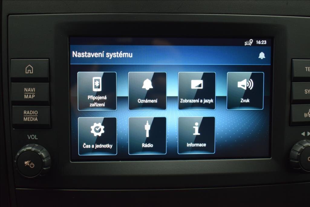 Mercedes-Benz Vito Skříň 2,0 l 120 kw