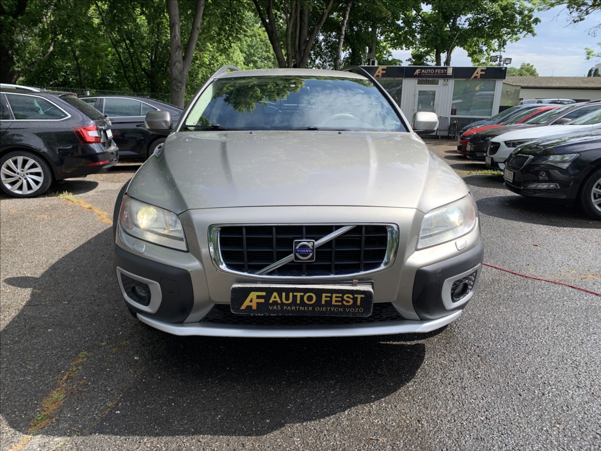 Volvo XC70
