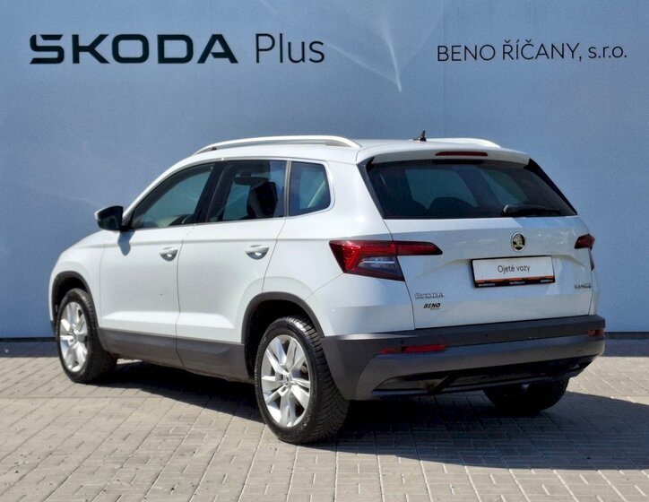 Škoda Karoq SUV / Terénní 1,5 l 110 kw