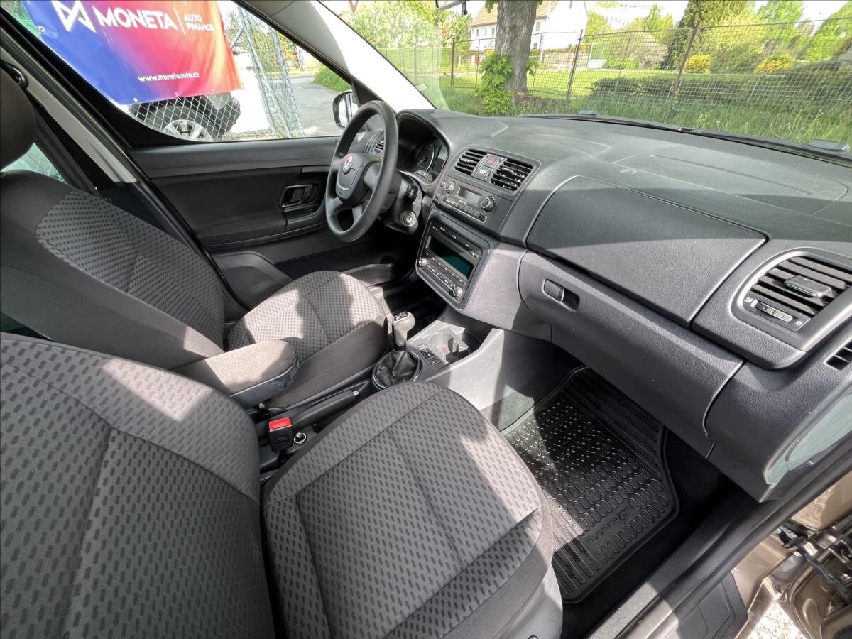 Škoda Roomster MPV 1,2 l 63 kw