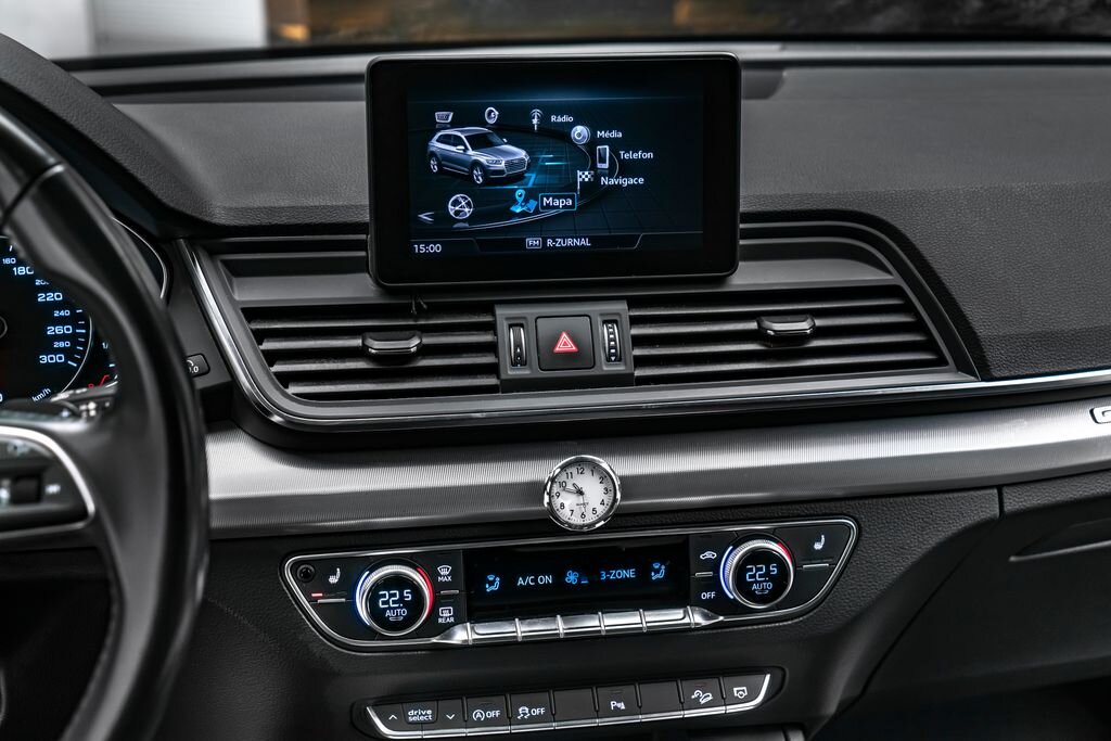 Audi Q5 SUV 2,0 l 140 kw