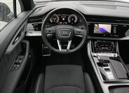 Audi Q7 7
