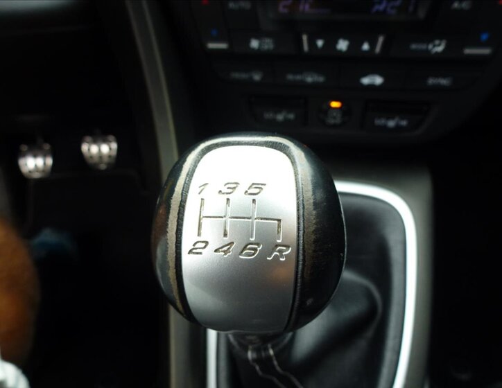 Honda Civic Hatchback 1,8 l 104 kw