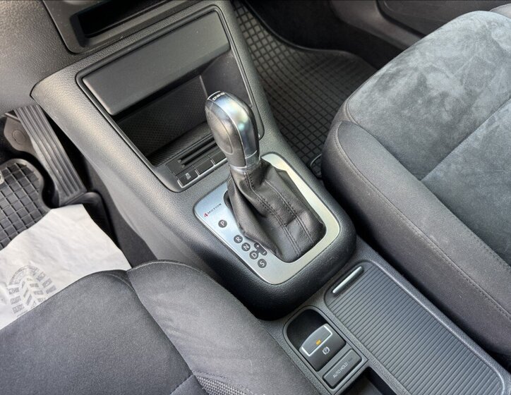 Volkswagen Tiguan SUV / Terénní 2,0 l 103 kw