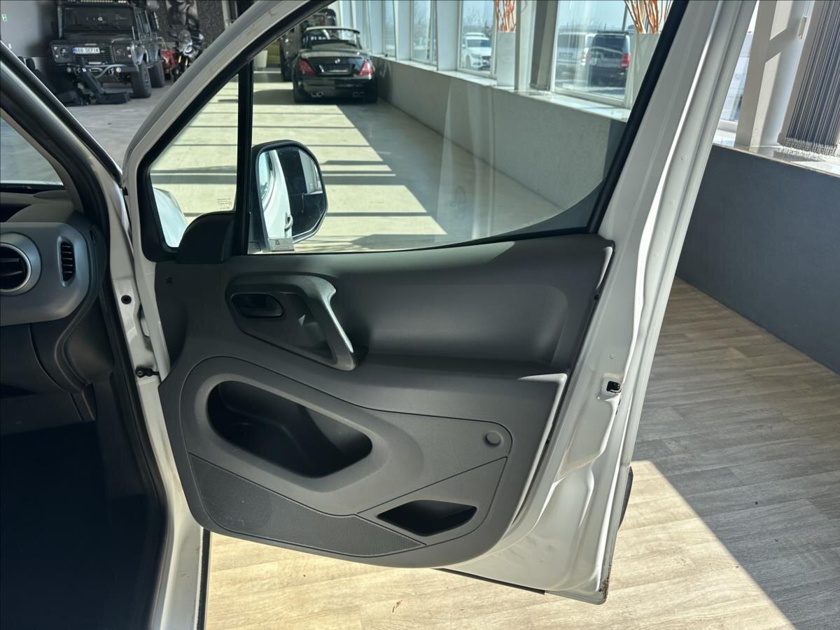 Peugeot Partner Pick-up 1,6 l 66 kw