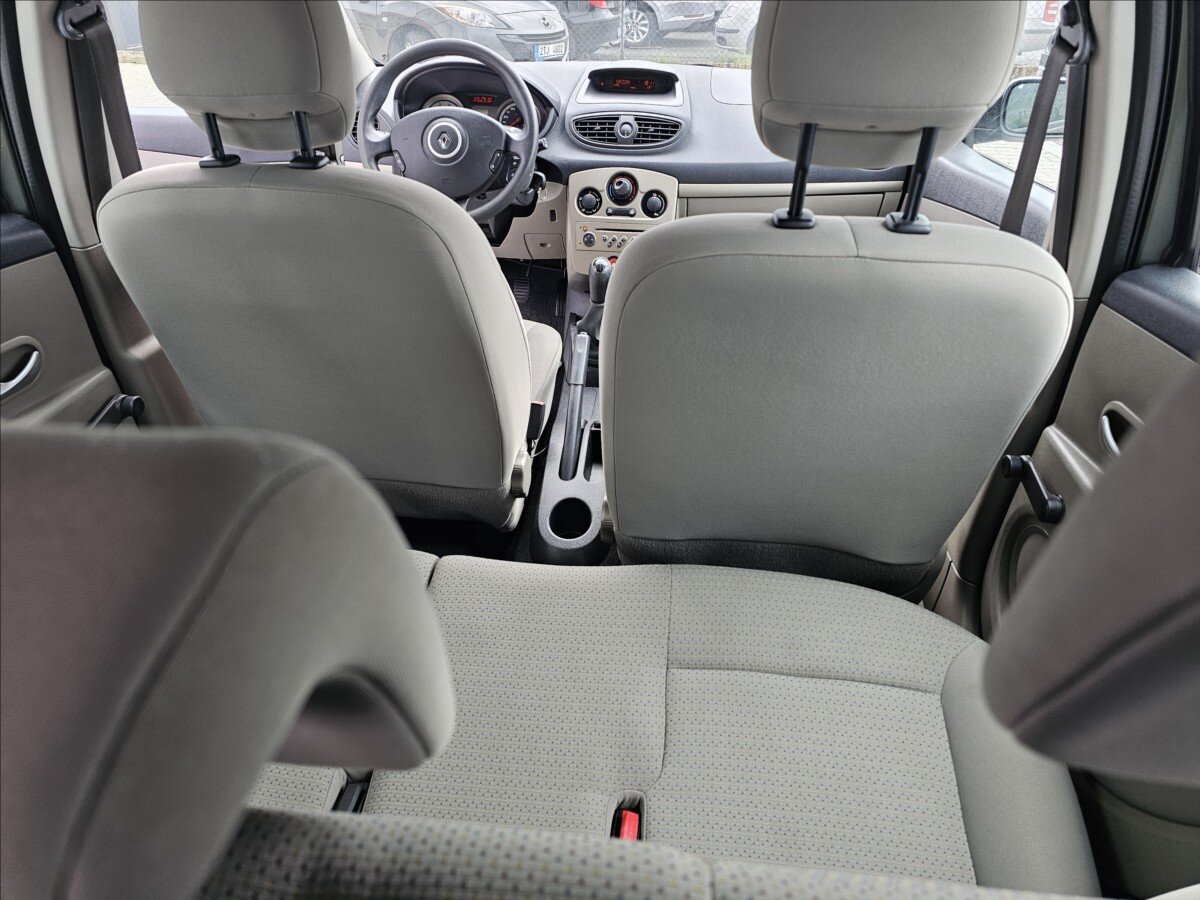 Renault Clio Kombi 1,1 l 55 kw