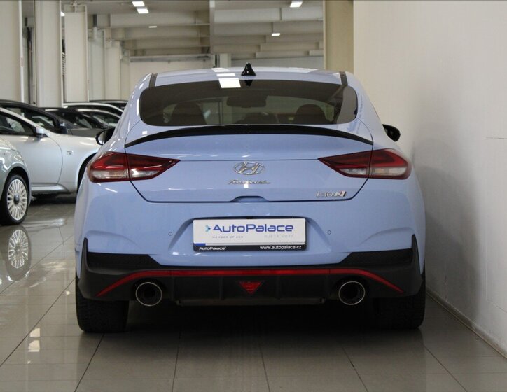 Hyundai i30 Liftback 2,0 l 206 kw