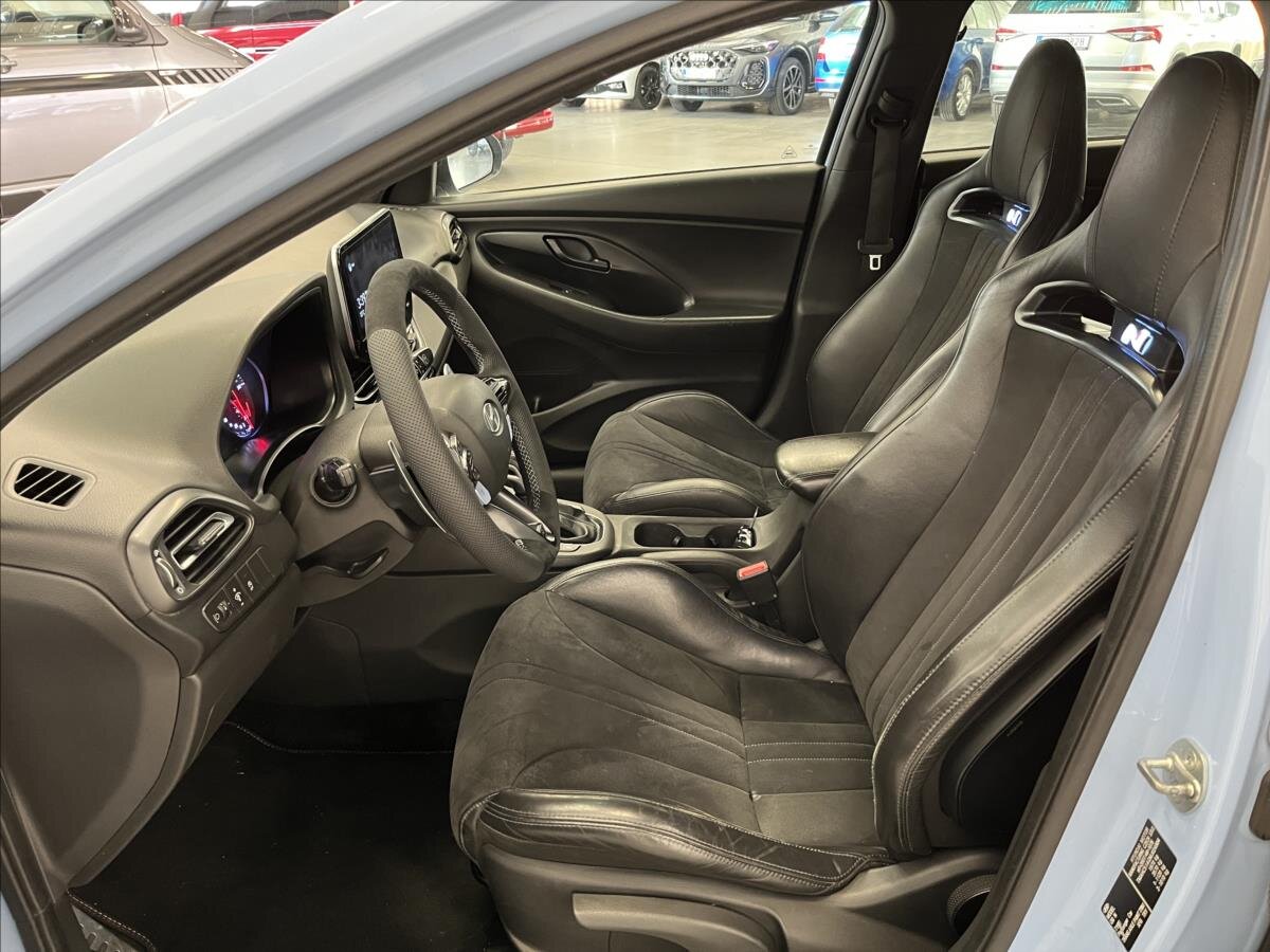 Hyundai i30 Hatchback 2,0 l 206 kw