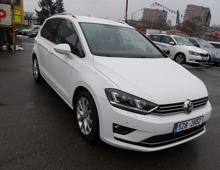 Volkswagen Golf Sportsvan Kombi 2,0 l 110 kw