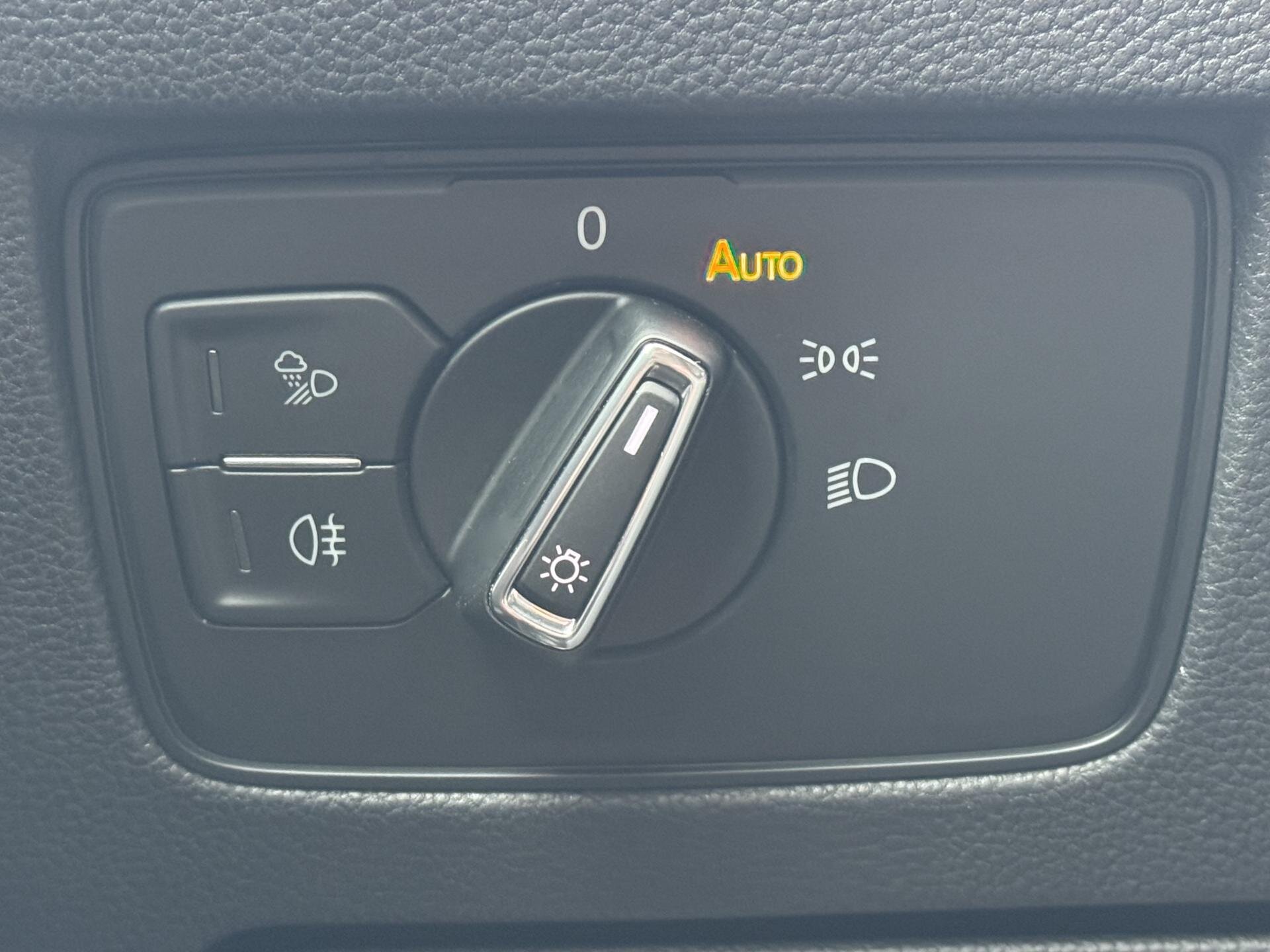 Volkswagen Arteon Liftback 2,0 l 176 kw