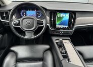 Volvo V90 9