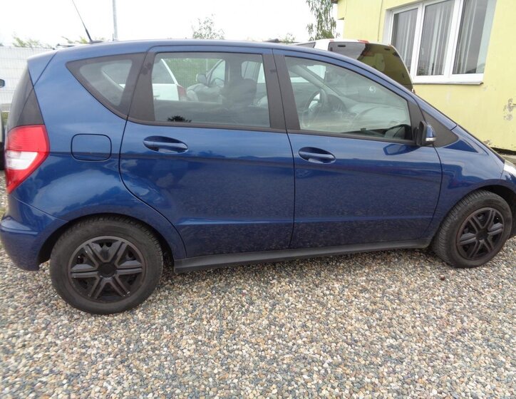 Mercedes-Benz Třídy A Hatchback 2,0 l 80 kw