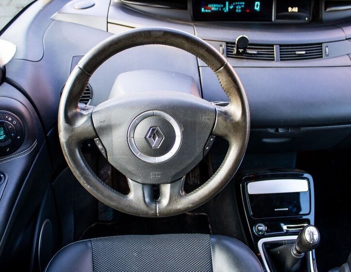 Renault Espace MPV 2,0 l 125 kw