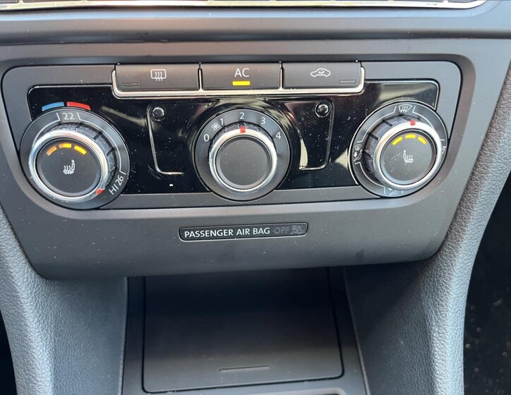 Volkswagen Golf Hatchback 2,0 l 81 kw