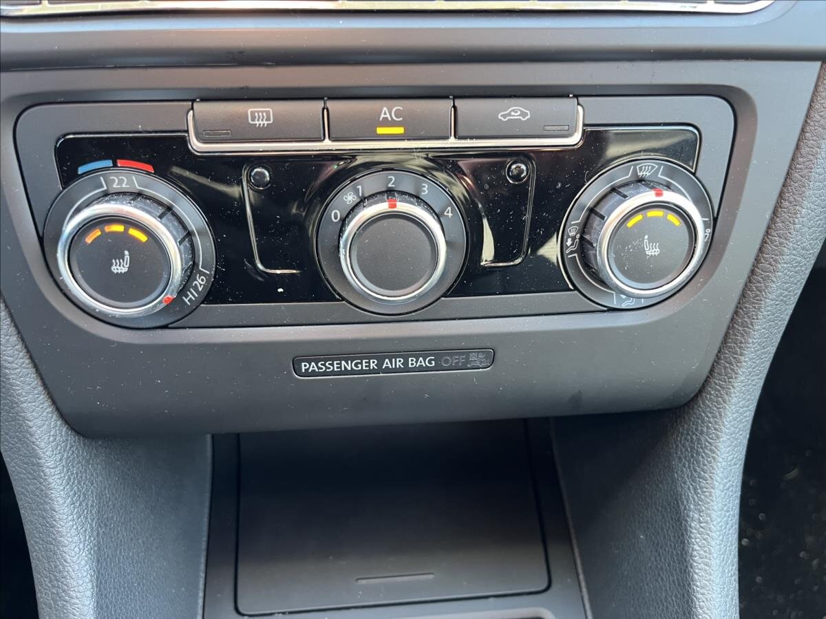 Volkswagen Golf Hatchback 2,0 l 81 kw