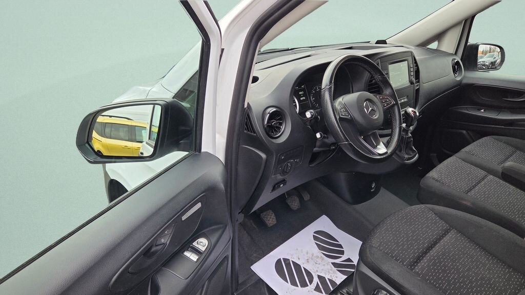 Mercedes-Benz Vito Skříň 2,0 l 120 kw