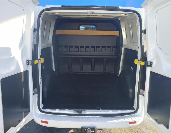 Ford Transit Custom 14