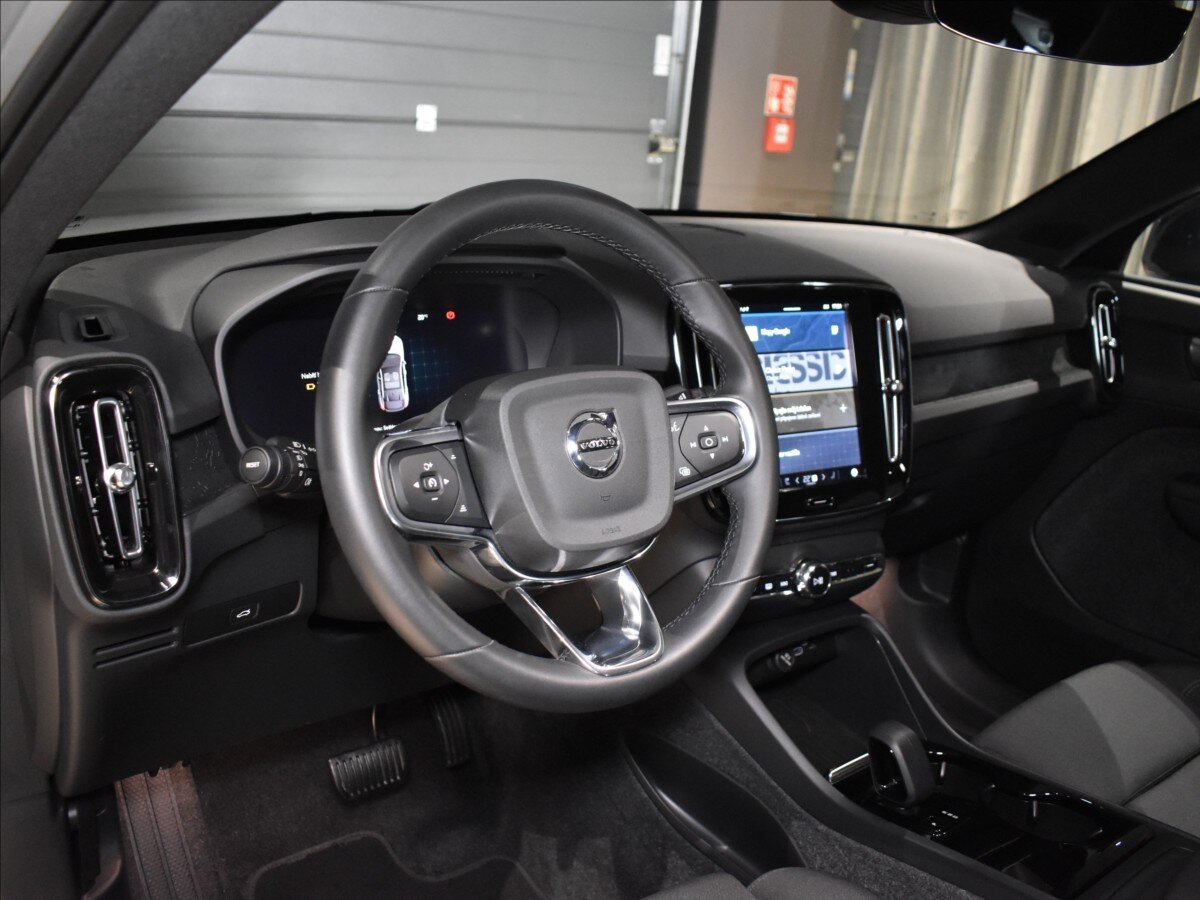 Volvo C40 SUV 0,0 185 kw