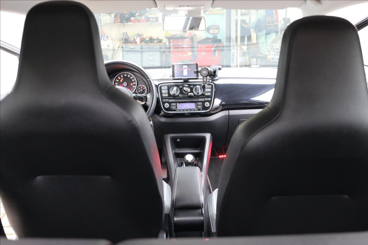 Volkswagen up! Hatchback 999,0 44 kw