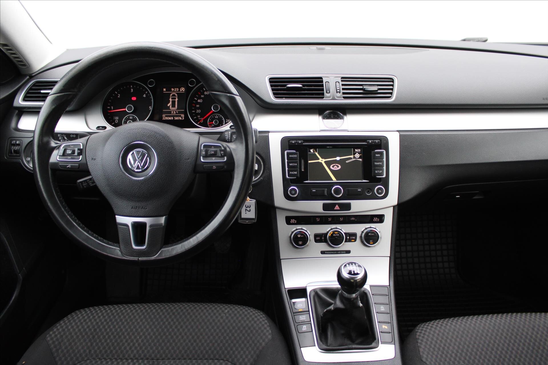 Volkswagen Passat Kombi 1,6 l 77 kw