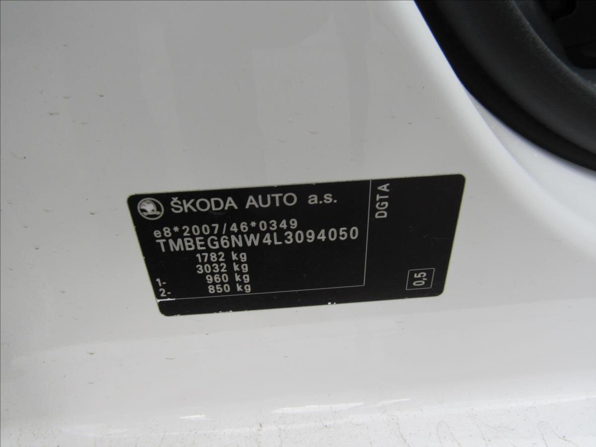 Škoda Scala Hatchback 1,6 l 85 kw