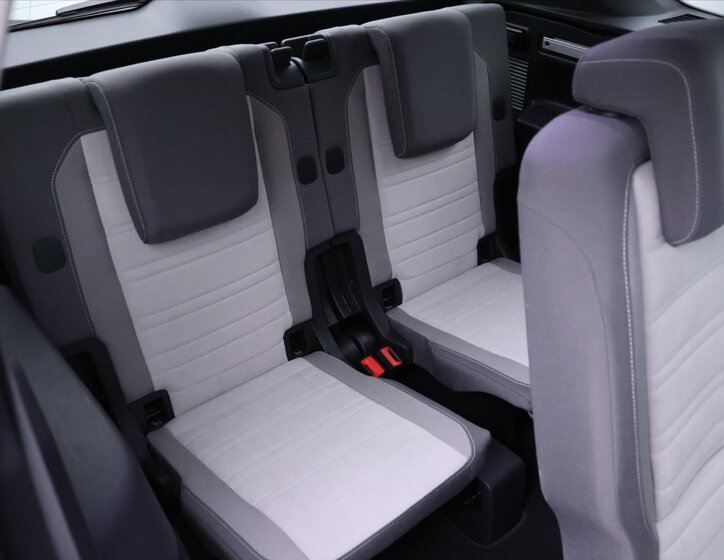 Volkswagen Touran MPV 2,0 l 110 kw