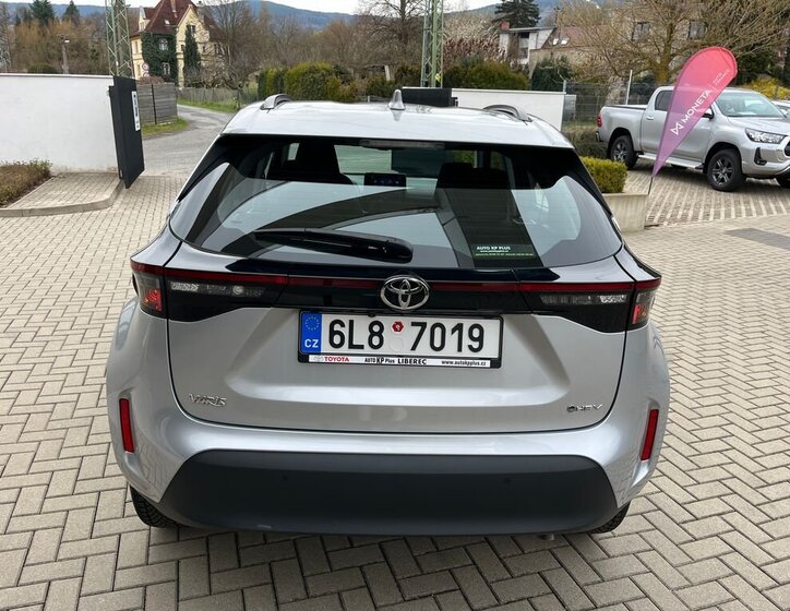 Toyota Yaris Cross SUV / Terénní 1,5 l 68 kw