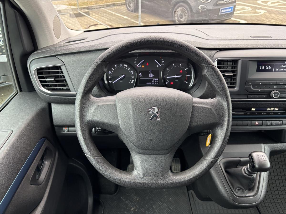 Peugeot Traveller Kombi 2,0 l 110 kw