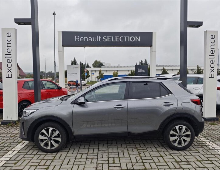 KIA Stonic SUV 1,2 l 62 kw