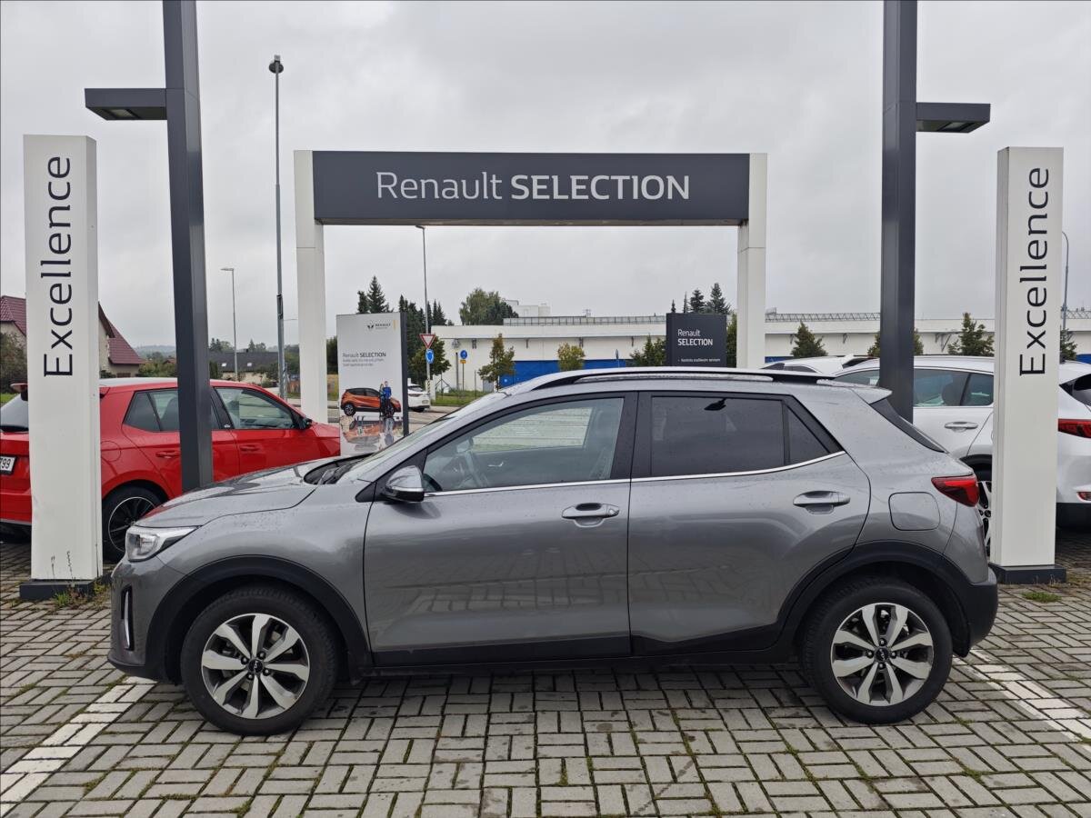 KIA Stonic SUV 1,2 l 62 kw