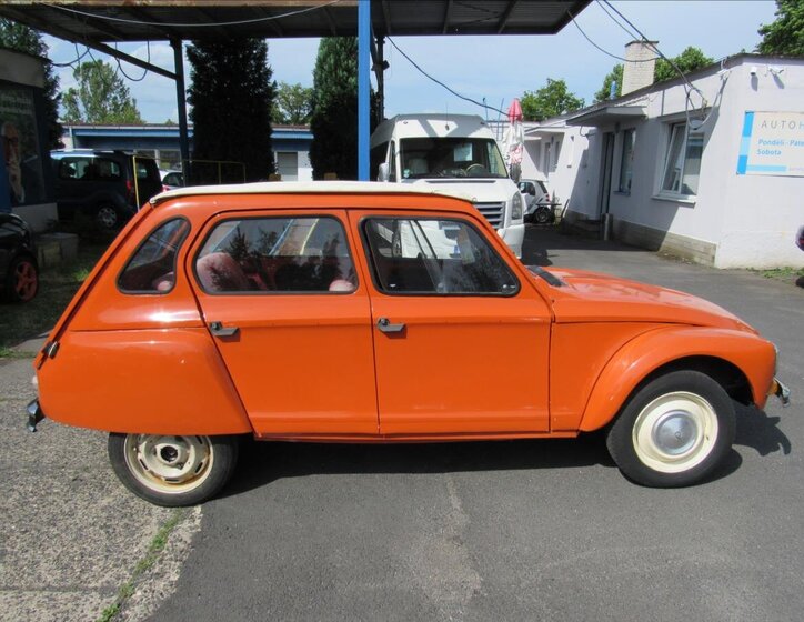 Citroën 2CV Hatchback 602,0 23 kw