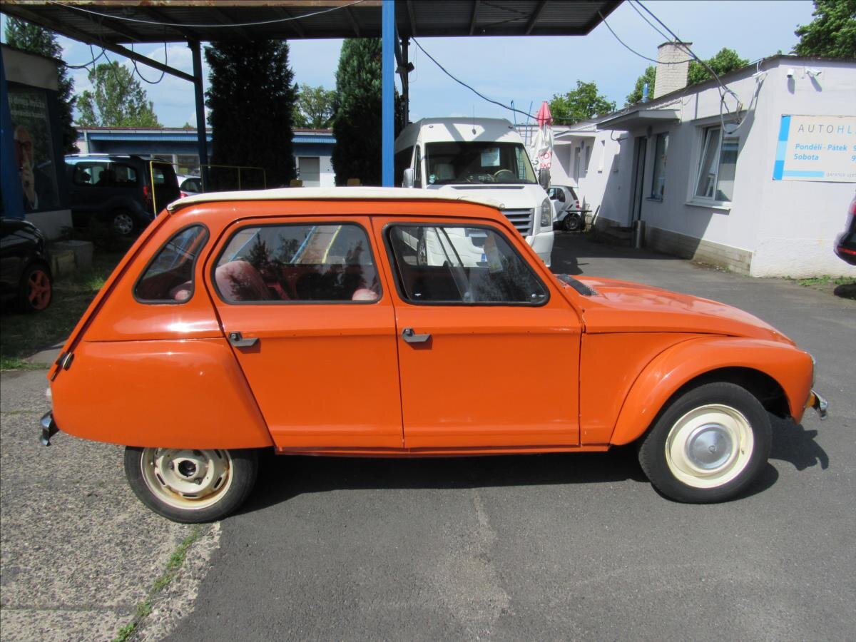 Citroën 2CV Hatchback 602,0 23 kw