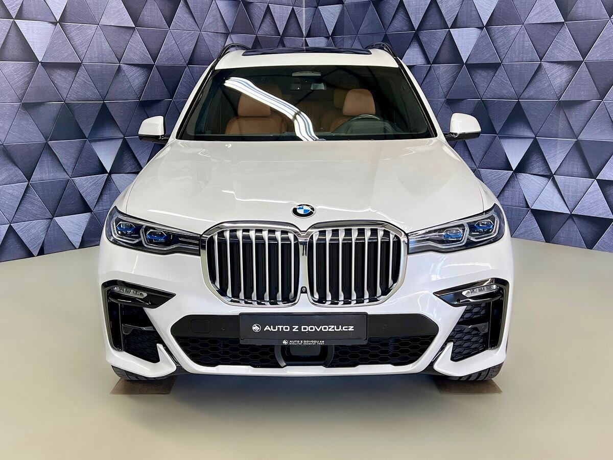 BMW X7 SUV / Terénní 3,0 l 250 kw