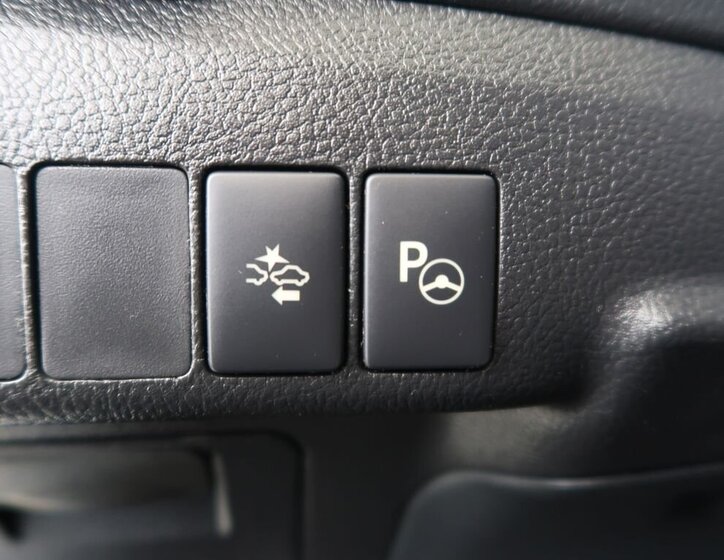 Toyota Auris Kombi 1,8 l 73 kw