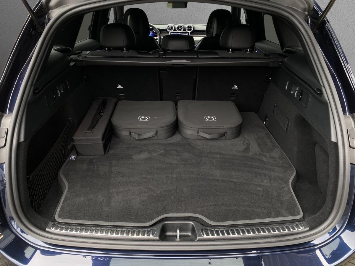 Mercedes-Benz GLC SUV / Terénní 2,0 l 150 kw