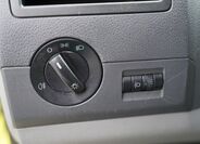 Volkswagen Caravelle 26