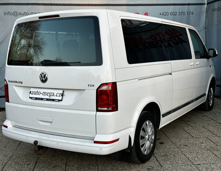 Volkswagen Caravelle 6