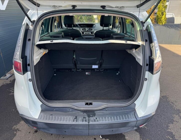 Renault Scénic MPV 1,2 l 97 kw